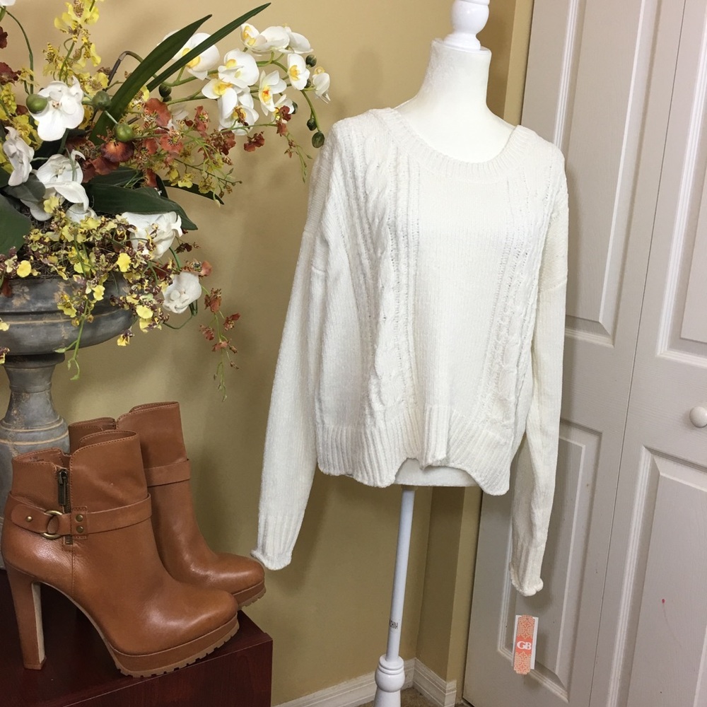 GB by Gianni Bini Long Sleeve Sweater,‎ White, Size XL (NWT)